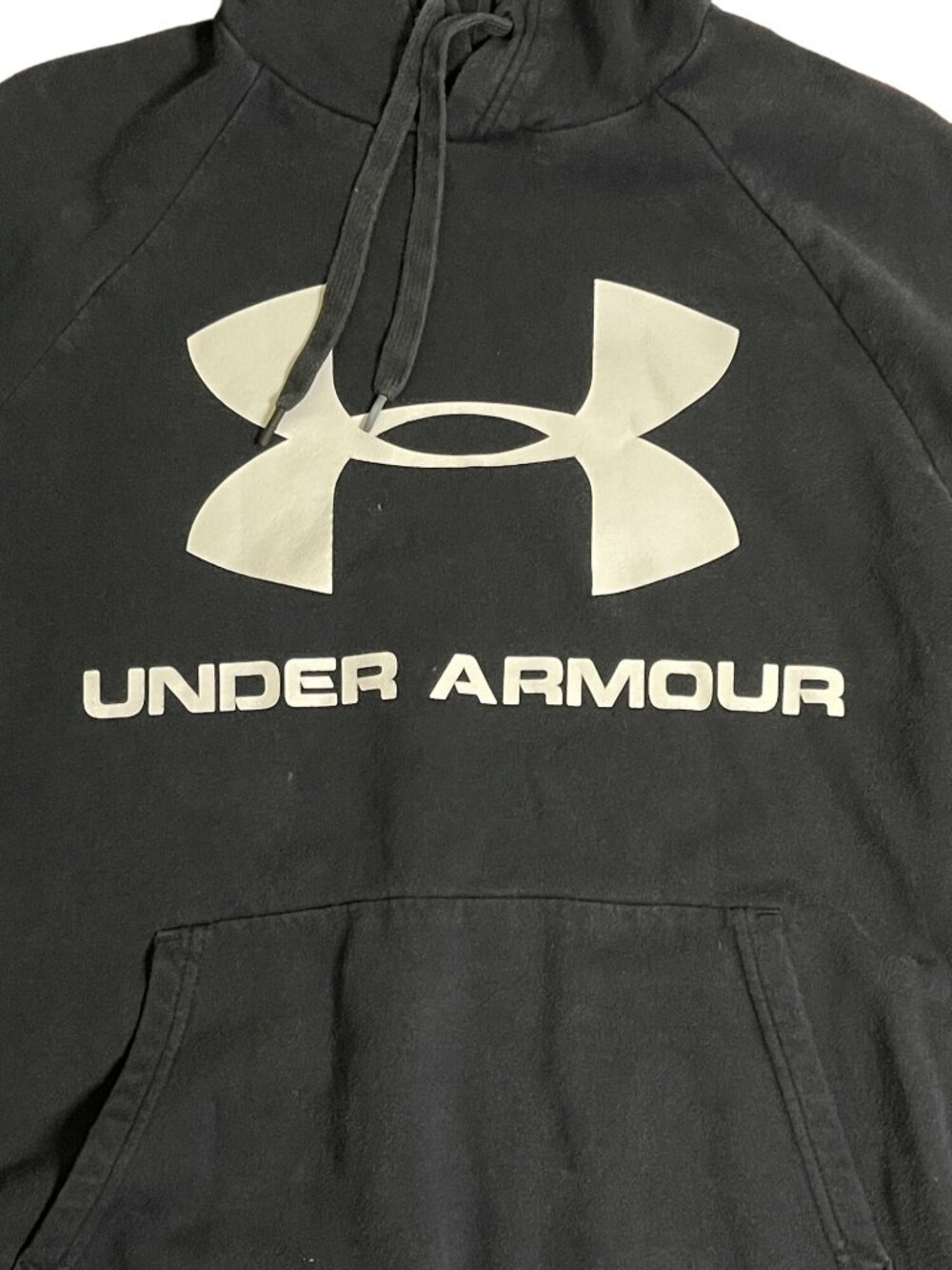 Mens Black Hoodie Pullover Sweatshirt Mens Size Medium Under Armour - Picture 7 of 13